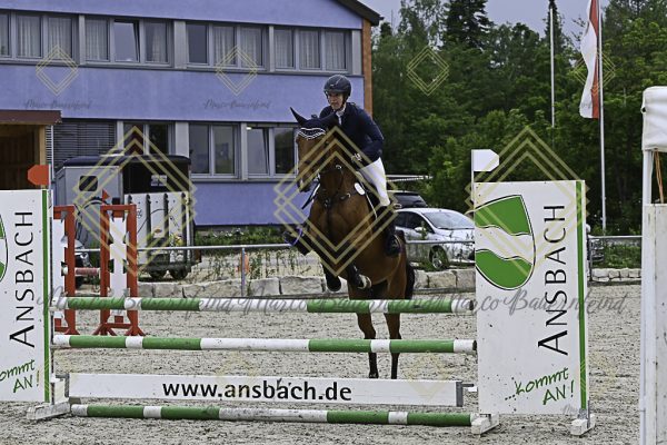Fränkische Meisterschaft - Prüfung 20, Springpr.Kl.A** - Image 10