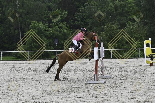 Fränkische Meisterschaft - Prüfung 13, Springpr. Kl. A** - Image 18