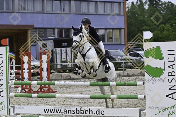 Fränkische Meisterschaft - Prüfung 20, Springpr.Kl.A** - Image 78