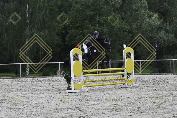 Fränkische Meisterschaft - Prüfung 20, Springpr.Kl.A** - Image 105